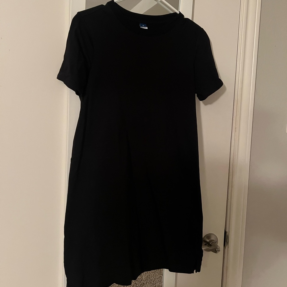Old Navy Classic Black T-Shirt Dress